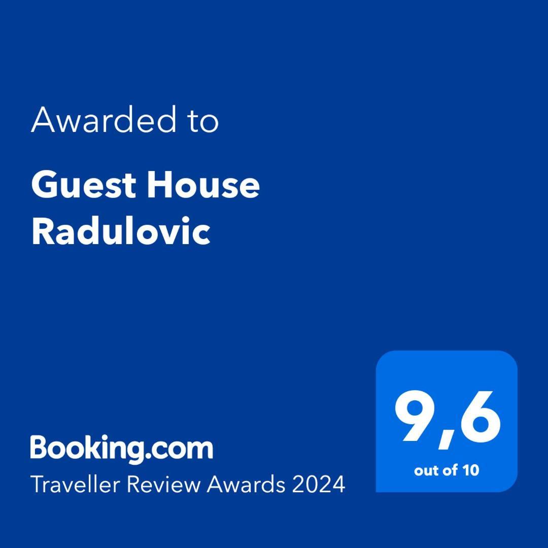 Guest House Radulovic Petrovac Eksteriør billede
