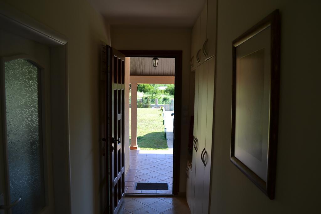 Guest House Radulovic Petrovac Eksteriør billede